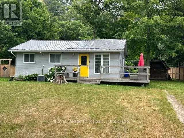 107 Seneca Street, Huron-Kinloss